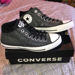 gray converse new in box